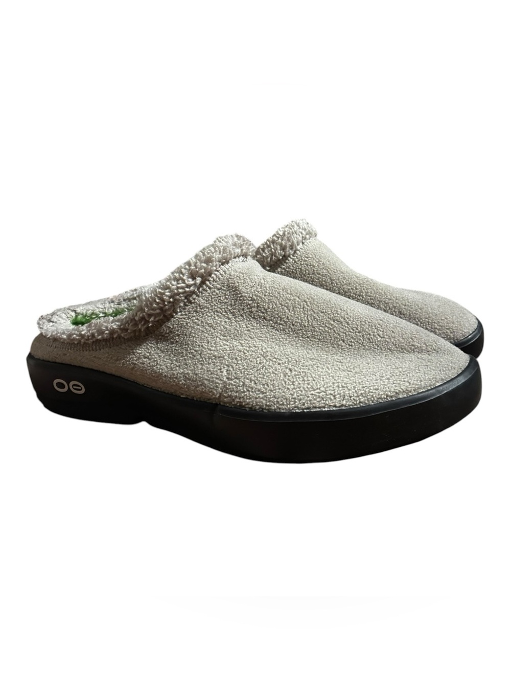 OOFOS OOcoozie Mules Sherpa Beige